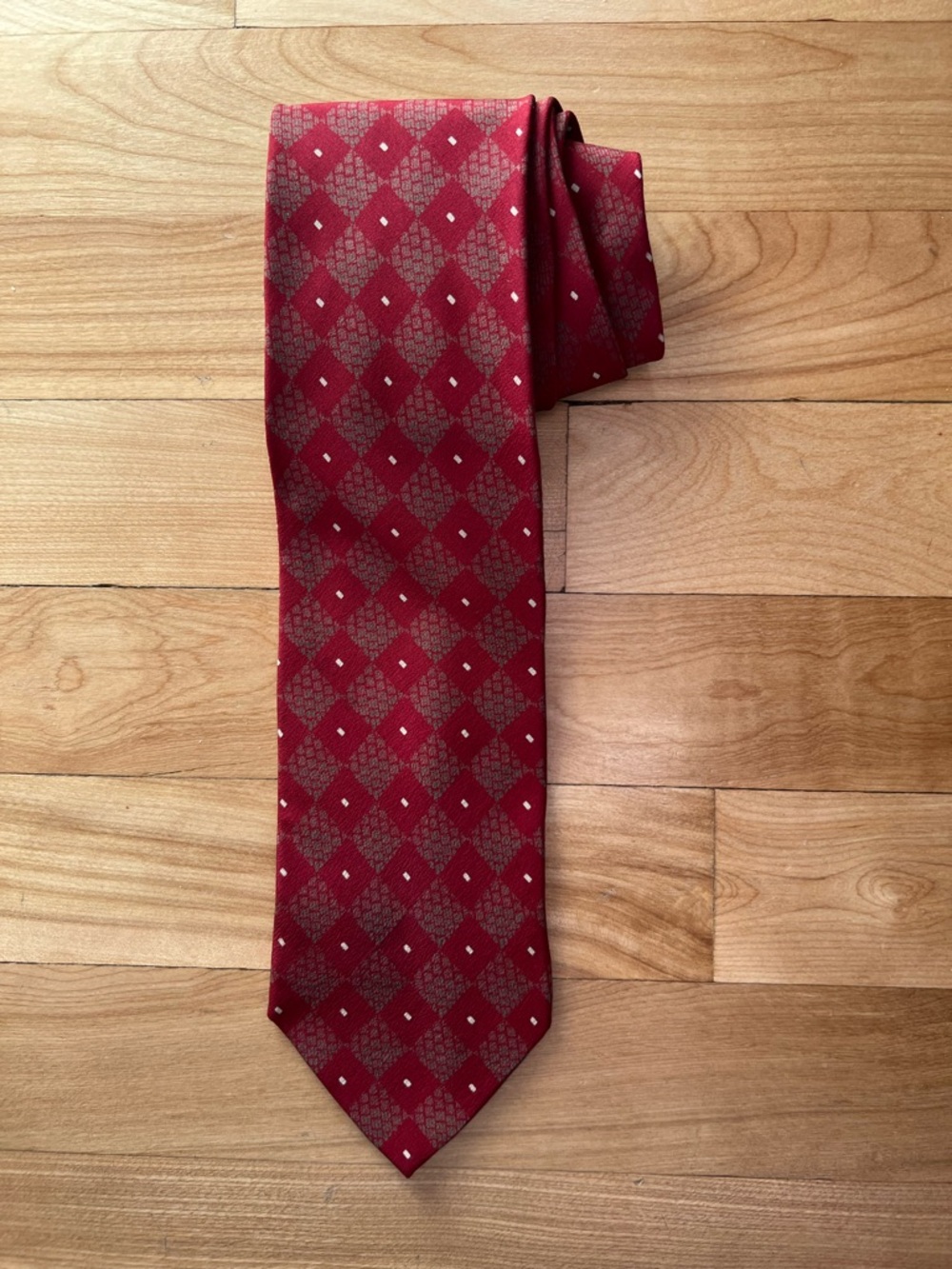 Giorgio Armani Burgundy Silk Tie with Diamond Motif